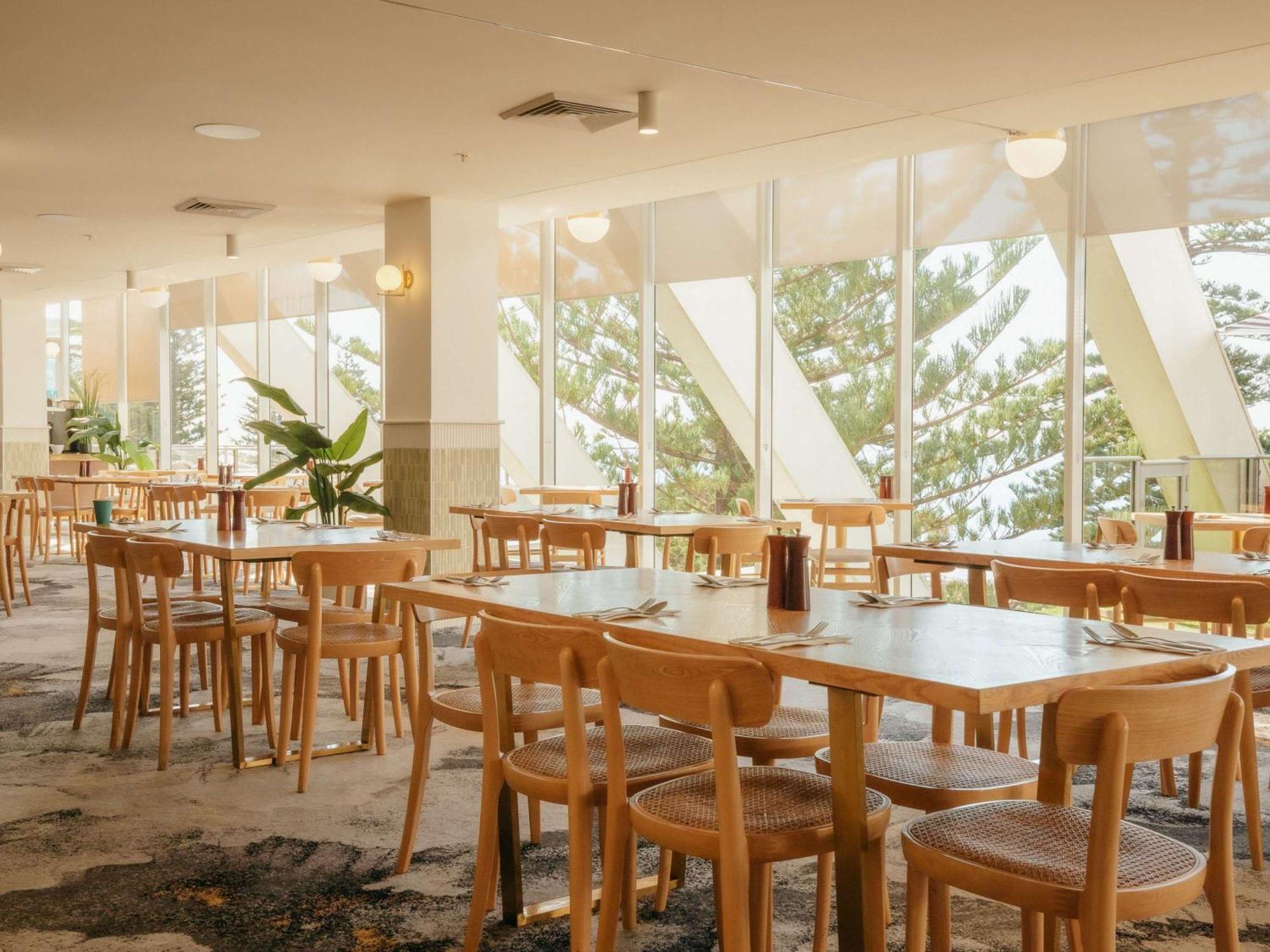 Novotel Wollongong Northbeach Exterior photo