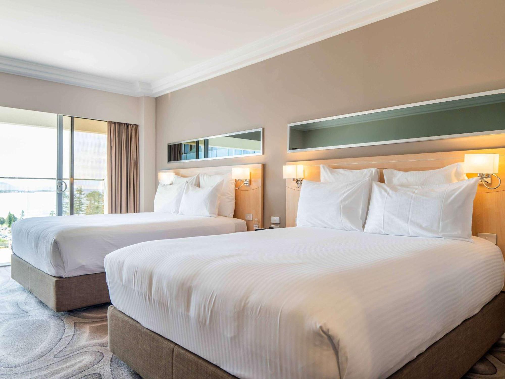 Novotel Wollongong Northbeach Exterior photo